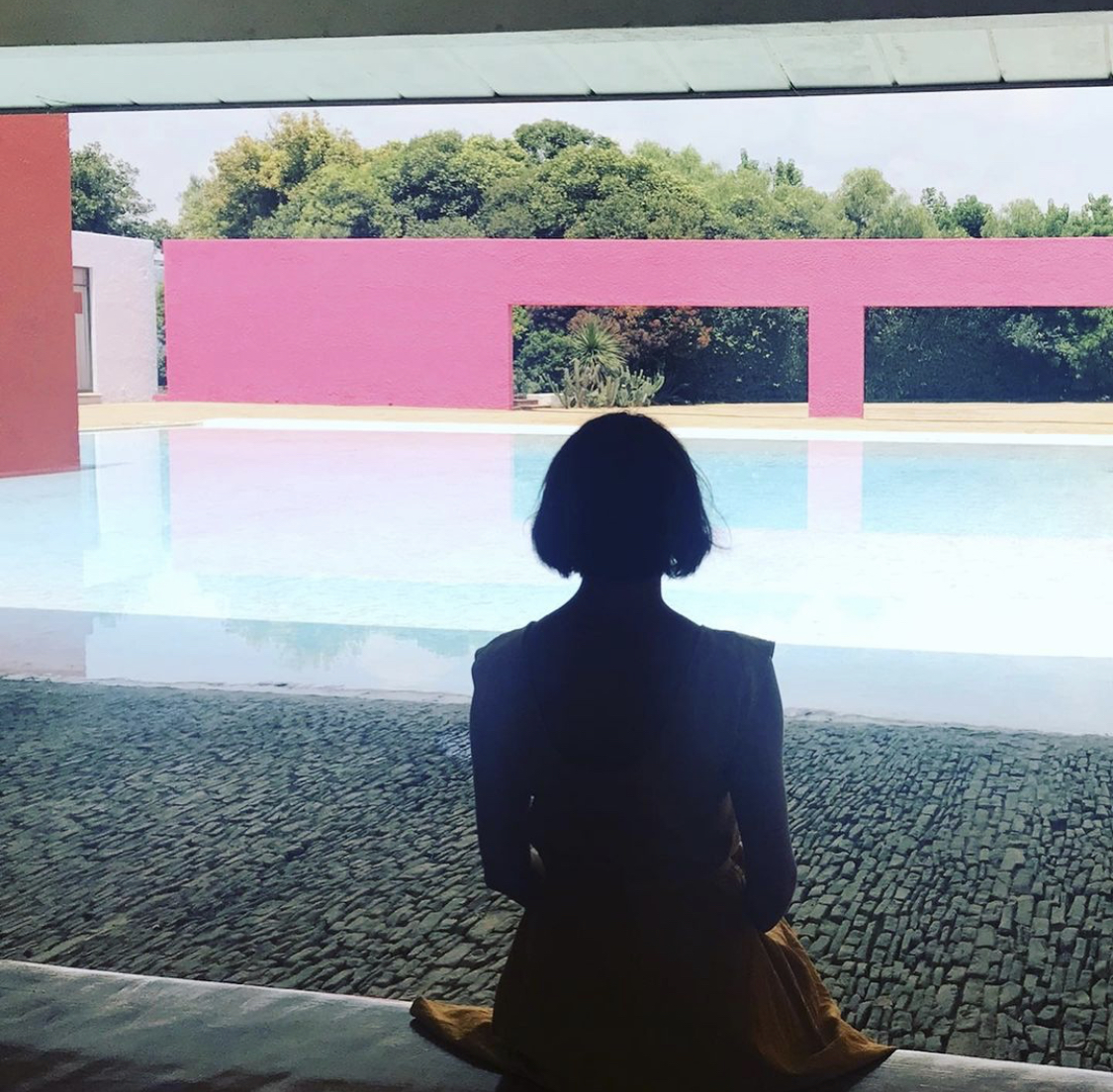 Color guiding the experience